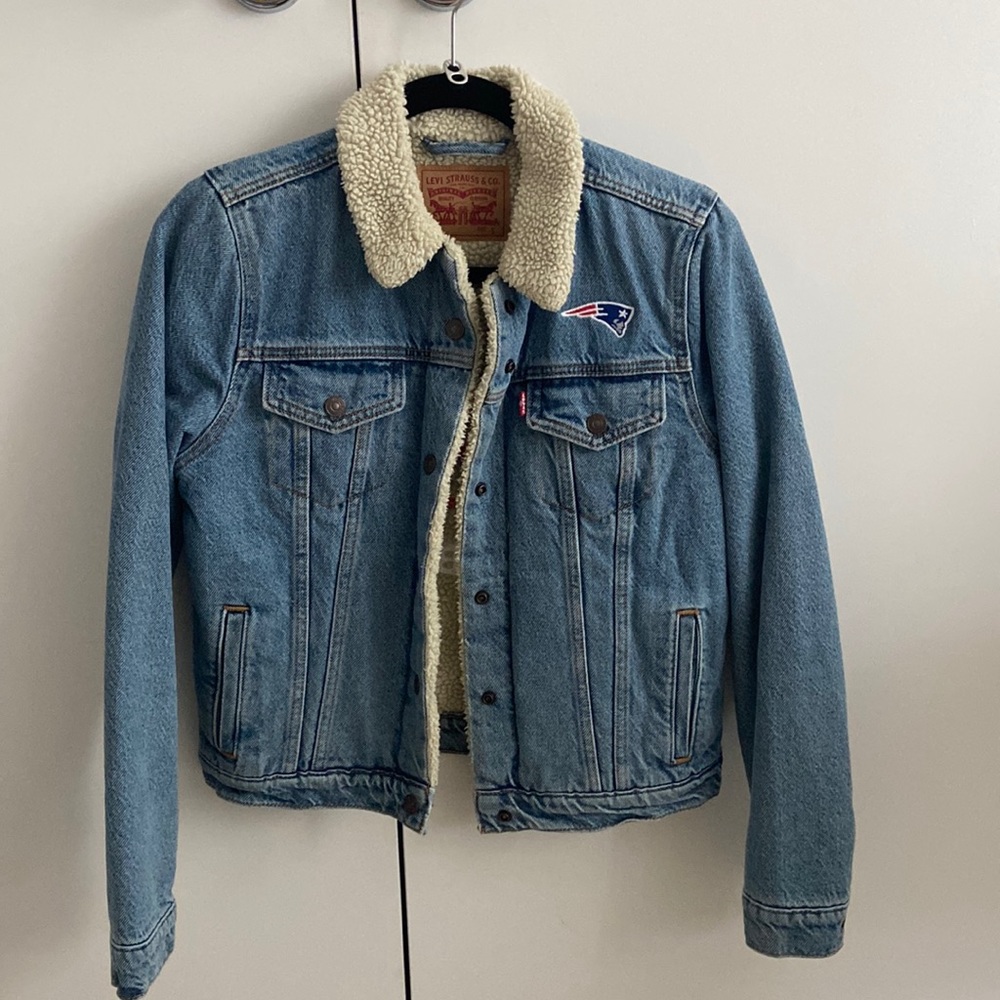Levis NFL New England Patriots Sherpa lined denim jacket
